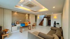 ขายบ้านเดี่ยว 3 ชั้น พร้อมห้องใต้หลังคา ฮวงจุ้ยดีเยี่ยมด้านหน้าติดน้ำ บนทำเลดีศักยภาพสูงถนนพัฒนาการ-202110251206091635138369672.jpg