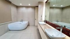 ขายบ้านเดี่ยว 3 ชั้น พร้อมห้องใต้หลังคา ฮวงจุ้ยดีเยี่ยมด้านหน้าติดน้ำ บนทำเลดีศักยภาพสูงถนนพัฒนาการ-202110251207271635138447944.jpg