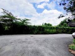 ขายถูก ที่ดินอ่อนนุช ติดถนนกว้าง 8 m. (เหมาะสร้าง บ้าน + สำนักงาน + Townhome) 358 ตร.ว. หน้ากว้างติดถนน 42 m. แหล่งคนทำงาน # ใกล้ Lotus-202112261042511640490171546.jpg