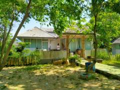 ขายบ้านเดี่ยวกลางน้ำสไตล์บ้านสวน 3หลัง เนื้อที่ 1 ไร่ บ้านชากหมาก ต.สำนักท้อน อ.บ้านฉาง จ.ระยอง-202202242141061645713666691.jpg