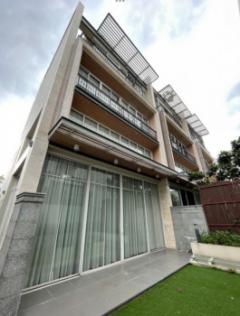 ให้เช่า ทาวน์โฮม 349 Resident Sukhumvit49 วิลล่าหรู 48 ตร.วา  ใกล้ BTS พร้อมพง