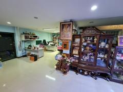 ขายขาดทุนบ้านตึก 3 ชั้น 131 ตรว. 1.300 ตรม. 7 ห้องนอน ตกแต่งด้วยไม้สัก ซอยสามัคคี 48 เมืองนนทบุรี ลดเหลือ 11.9 ล้าน-202207031256061656827766263.jpg
