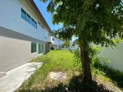 ขาย บ้านเดี่ยว เดอะ ธารา รามอินทรา ซ.พระยาสุเรนทร์ 35 #LB52 - 019499-202211111543031668156183297.jpg