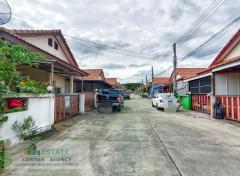 ขายทาวน์เฮ้าส์ ชั้นเดียว  หมู่บ้านแผ่นดินทอง มาบยางพร ซ.25  อ.ปลวกแดง  จ.ระยอง-202212121533551670834035063.jpg