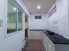 ขายทาวน์โฮม 3 ชั้น หมู่บ้านเดอะริช บิซโฮม  สุขุมวิท 105 ซอยลาซาล บางนา กรุงเทพมหานคร  ประเภท : ทาวน์โฮม สูง : 3 ชั้น เนื้อที่ : 22 ตารางวา ห้องนอน : 4 ห้อง ห้องน้ำ : 3 ห้อง ห้องอื่นๆ : ห้องโถง, ห้องครัว จอดรถได้ : 2 คัน-202302201154581676868898335.jpeg