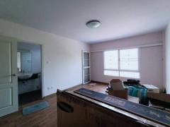 ขายทาวน์โฮม 3 ชั้น หมู่บ้านเดอะริช บิซโฮม  สุขุมวิท 105 ซอยลาซาล บางนา กรุงเทพมหานคร  ประเภท : ทาวน์โฮม สูง : 3 ชั้น เนื้อที่ : 22 ตารางวา ห้องนอน : 4 ห้อง ห้องน้ำ : 3 ห้อง ห้องอื่นๆ : ห้องโถง, ห้องครัว จอดรถได้ : 2 คัน-202302201155111676868911018.jpeg