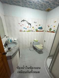 ขาย อาคารพาณิชย์ ขายอาคารพาณิชย์ 6 ชั้น 4 ห้องติดกัน ติดถนนเจริญรัถ เนื้อที่  2400 ตรม. 100 ตร.วา-202303082222191678288939007.jpg