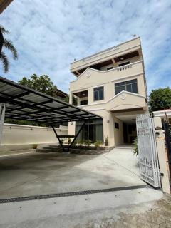 Newly Renovated House for Rent at Sukhumvit 4 -202305221005421684724742430.jpeg