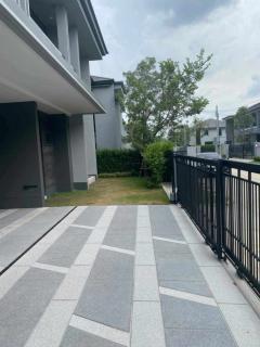 ขาย บ้านเศรษฐสิริ กรุงเทพกรีฑา 2 (บรรยากาศสุด Private) บนเนื้อที่ 83.2 ตร.วา 4 ห้องนอน 4 ห้องน้ำ จอดรถในบ้านได้ 3-4 คัน-202308192242481692459768480.jpg