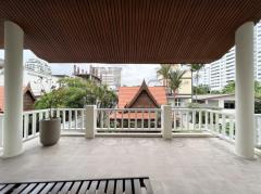 House for rent on Sukhumvit near Emquartier with private pool 4 bedrooms Pet friendly-202309072149311694098171059.jpg