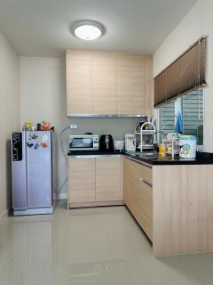 ขายทาวน์โฮม 2 ชั้น แปลงมุม หมู่บ้านรสาแกรนด์วิลล์ ซอยพหลโยธิน73 #LB122 – 000581-202311011159571698814797662.jpg