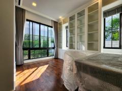 ขายบ้านเดี่ยว The Palazzo ศรีนครินทร์ (พร้อมลิฟท์ส่วนตัว) บนเนื้อที่ 103.3 ตร.ว. 4 ห้องนอน 5 ห้องน้ำ เฟอร์นิเจอร์ เครื่องใช้ไฟฟ้า ครบครัน-202311090751361699491096731.jpg