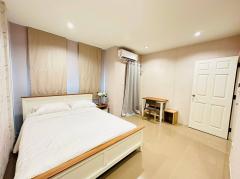 ให้เช่าทาวน์โฮม 2 ชั้น 2 ห้องทะลุกัน2ห้องกว้างมากๆมบ.พรทิต 49/40 ถ.ประดิษฐ์มะนูธรรม(N.807)-202312041134321701664472061.jpg