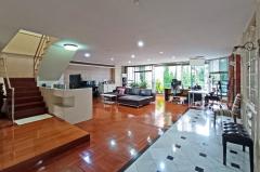 SALE Penthouse 410 sq.m. Premier Condo Sukhumvit 24 near BTS Phrom Phong **Rare Item** Klong Toei district , Bangkok