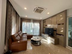 Owner Post ขายบ้านเดี่ยวในโครงการ แกรนด์ บางกอก บูเลอวาร์ด พระราม 9-ศรีนครินทร์ ใกล้รถไฟฟ้าสีเหลือง ศรีกรีฑา เนื้อที่ 75 ตร.วา 4 ห้องนอน 4 ห้องน้ำ ตกแต่งครบ-202401111149381704948578343.jpg