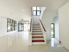 ขาย บ้านเดี่ยว บ้านบริเวณกว้างWarabodin Wongwaen-Lamlukka : วราบดินทร์ วงแหวน-ลำลูกกา 250 ตรม. 81 ตร.วา-202401161811511705403511907.jpg