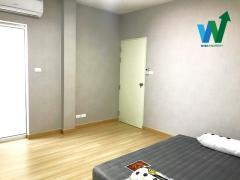 หมู่บ้านรสาลักซ์วิลล์ ให้เช่าบ้านสวยหรู เพิ่งสร้างเสร็จ ใหม่เอี่ยม 22.5 ตร.ว. ใกล้สถานีรถไฟฟ้าคปอ.-202401181707191705572439294.jpg