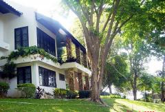บ้านริมทะเลให้เช่า/ขาย-หินสวยน้ำใส-