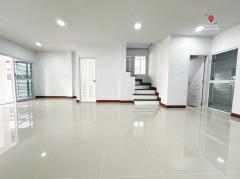 ขาย บ้านเดี่ยว รีโนเวทใหม่ พร้อมอยู่ วิสต้า วิลล์ ลำลูกกา คลอง 3 200 ตรม. 50.4 ตร.วา เดินทางสะดวก-202401302001441706619704218.jpg