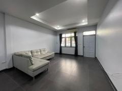 ให้เช่า ทาวน์โฮม หมู่บ้านปรีชา ซ.พัฒนาการ 48 148 ตรม. 17 ตร.วา-202402021049581706845798231.jpg