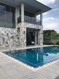 PN352 ขาย-ให้เช่า บ้านหรูพร้อมสระว่ายน้ำ เป็นบ้านเปล่า #ตลิ่งชัน #ซอยฉิมพลี #35ล้าน-202402181421271708240887788.jpg