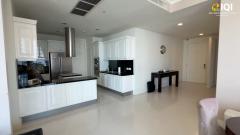 ขายด่วน! คอนโดหรูRoyce Private Residences สุขุมวิท 31ใกล้ BTS และ MRT อโศก เพียง 950 เมตร #LB243 – 000676-202402281602481709110968645.jpg