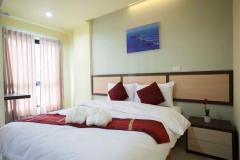 ขายอพาร์ทเม้นท์ ตึกสูง 6 ชั้น จำนวน 2ตึกๆ ละ 75 ห้อง รวม 150 ห้อง AA Residence ศรีราชา เนื้อที่ 1-1-14 ไร่ ห้องพัก สวย โออ่า หรูหรา สไตล์โรงแรม ที่สวยที่สุดในย่าน ศรีราชา  ชลบุรี -202403041539171709541557184.jpg