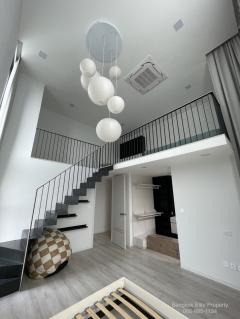 ให้เช่าLuxury VIVE 2 พระราม 9 มีลิฟส่วนตัว หน้าบ้านไม่ชนใคร ติด Wellington Collage-202403061950211709729421804.jpg