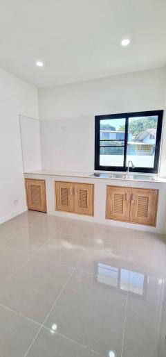 บ้านพร้อมอยู่ 3 ห้องนอน ทรงจั่วผสมปั้นหยา อ.สารภี เชียงใหม่-202403190218351710789515963.jpg