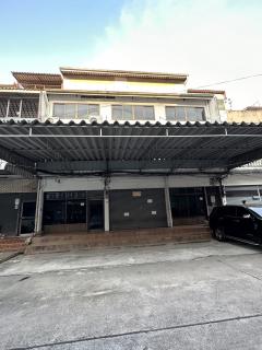 Shophouse for sale 3 units Lat Phrao Road Samsen Nok Subdistrict Huai Khwang District Bangkok -202403231551091711183869956.jpg