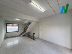 ขายถูก อาคารพาณิชย์ 4 ชั้นครึ่ง ใกล้สนามบินสุวรรณภูมิ-202403251754361711364076520.jpg