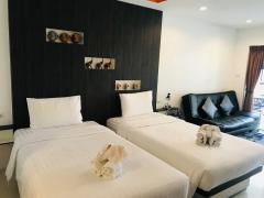 Owner Post ให้เช่า หรือ ขาย Condo New Nordic Suites 3 ใกล้หาดพัทยาใต้ ขนาด 43 ตารางเมตร 1 ห้องนอน ชั้น3 ระเบียงใหญ่ วิวสระว่ายน้ำ ตกแต่งครบ-202403311254081711864448236.jpg