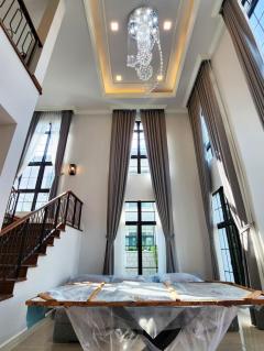 ให้เช่าบ้านเดี่ยว The Palazzo ศรีนครินทร์ (บ้านใหม่) พร้อมลิฟท์ส่วนตัว เนื้อที่ 103.3 ตร.ว. 4 ห้องนอน 5 ห้องน้ำ เฟอร์นิเจอร์ครบ-202404031815351712142935207.jpg