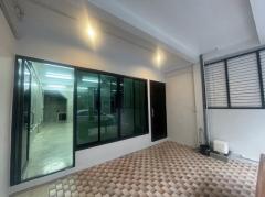 Townhouse Converted to Loft Office Space in Sathorn ID-13895-202404141136381713069398488.jpg