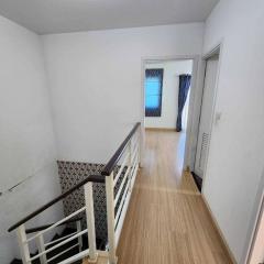 ขายทาวน์เฮาส์ 2 ชั้น หมู่บ้านเดอะคอนเนค 12a กิ่งแก้ว 37 หน้าบ้านติดสวน (N.973)-202404291350391714373439883.jpg