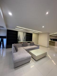 ขายคอนโดห้องใหญ่  วิทยุคอมเพล็กซ์ Wittayu Complex ขนาด 155 ตรม ถนนเพชรบุรีตัดใหม่ เขตราชเทวี กทม.-202405041713401714817620543.jpg