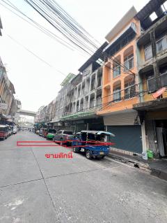 ขาย อาคารพาณิชย์  ตลาดบางเขน  พหลโยธิน  เสนานิคม   ใกล้ บีทีเอส เสนานิคม-202405172110411715955041811.jpg