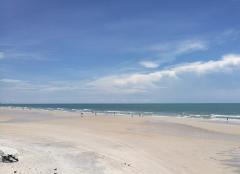 ให้เช่า คอนโด บ้านแสนปลื้ม หัวหิน ติดชายหาดหัวหิน (มีหาดส่วนตัว) ตรงข้าม รพ.กรุงเทพ (แค่ข้ามถนน) ขนาด 55 ตารางเมตร 1 ห้องนอน ตกแต่งครบ-202405221608251716368905126.jpg