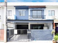Clearance Sale บ้านรีโนเวทใหม่ ทาวน์เฮ้าส์ 2 ชั้น ม.พฤกษา 54 เฟส 2 ขนาด 17.4 ตร.ว. 3นอน 2น้ำ 1จอดรถ บ้านสวยมาก ทำเลดี วัสดุพรีเมี่ยม ใหม่ครบทั้งหลัง พื้นที่ใช้สอยกว้าง พร้อมเข้าอยู่ได้ทันที [คลองถนน-บางบัวทอง]
