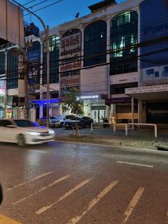 ให้เช่า ตึก 4.5 ชั้น ถ.อุดมสูข ซ. สุขุมวิท 103สวยมาก (N.1018)