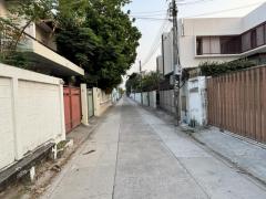ขายที่ดินถมแล้ว ซอยรัชดา 32 พร้อมบ้านชั้นเดียว 1 หลัง (N.1028)-202406081314221717827262036.jpg