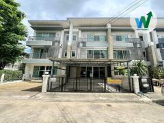 ขายด่วน ทาวน์โฮม 3 ชั้น พระราม 9 ใกล้ทางด่วนและสนามบินสุวรรณภูมิ