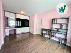 ขายด่วน ทาวน์โฮม 3 ชั้น พระราม 9 ใกล้ทางด่วนและสนามบินสุวรรณภูมิ-202406111722461718101366768.jpg