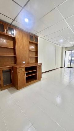 * ขายถูก คอนโด บ้านเทพารักษ์ ตึก 3 ชั้น8 ตกแต่งใหม่ พร้อมอยู่* (N.1073)-202406171412311718608351648.jpg