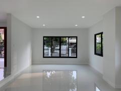 ขายบ้านเดี่ยวหลังใหญ่ บ้านใหม่ หมู่บ้านกฤษดานคร 10 ใกล้เซ็นทรัลเวสเกต บางบัวทอง นนทบุรี.-202407032126191720016779666.jpg