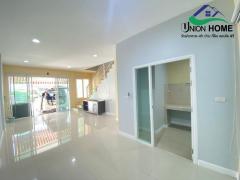 ขายพร้อมผู้เช่า ทาวน์โฮม 3 ชั้น หมู่บ้านกลางเมืองลาดพร้าว 101 แยก 38 (N.1183)-202407231325411721715941849.jpg