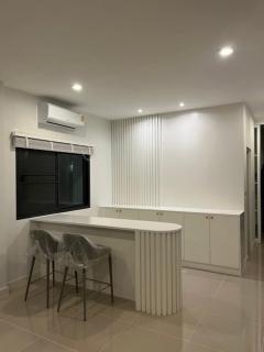ให้เช่า บ้านใหม่ Grande Pleno สุขุมวิท บางนา เพียง 5 นาที ถึง MEGA-202408110756151723337775610.jpg