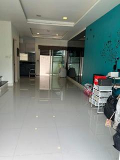 ขาย ทาวน์โฮม ทาวน์ อเวนิว กรุงเทพกรีฑา7 พระราม9 146 ตรม. 20 ตร.วา ขาย4,593,800บาท-202408131149561723524596182.jpg