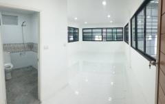 ให้เช่าโกดัง พร้อมออฟฟิต 2 ชั้น ย่านอ่อนนุช (N.1254)-202408131717341723544254673.jpg