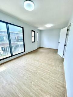 ขายด่วยทาวน์เฮ้าส์เดอะคอนเนคสุวรรณภูมิ2บ้านหลังมุมติดสวน (N.1269)-202408141229151723613355154.jpg